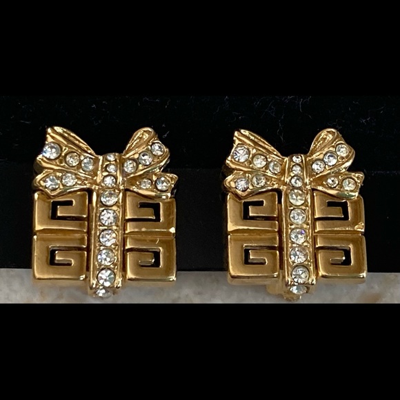 GIVENCHY Paris NY Gold Plate Crystal Present Gift Box Clip-On Earrings - Picture 4 of 12